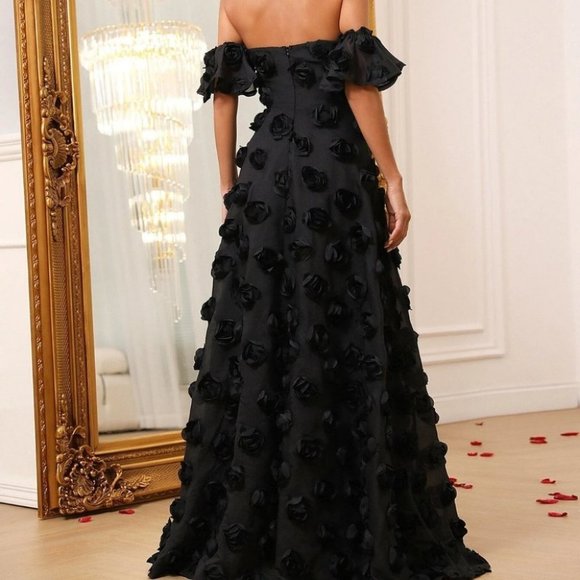 Off Shoulder Butterfly Sleeve Applique maxi Dress - black - Picture 3 of 5